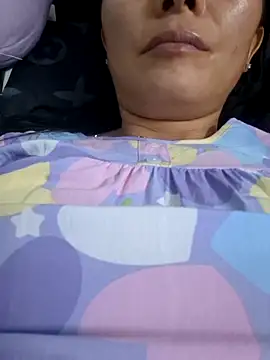 Baby-sexytits18 online show from 09/29/25, 12:43