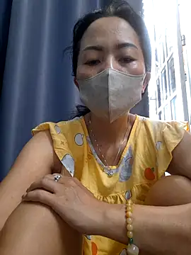 Baby-sexytits18 online show from 10/07/25, 11:35