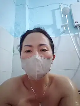 Baby-sexytits18 online show from 10/15/25, 11:32