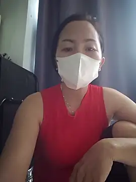 Baby-sexytits18 online show from 11/26/25, 11:50