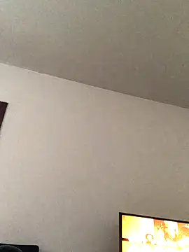 Snapshot of Catmila94 chatting on 10/07/25, 08:17 Catmila94 online show from 10/07/25, 08:17