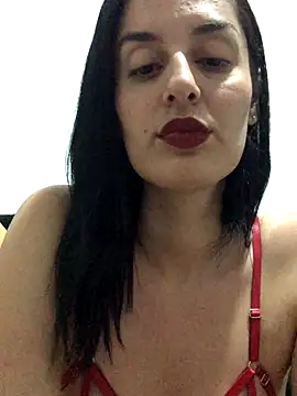 Snapshot of Catmila94 chatting on 10/17/25, 02:04 Catmila94 online show from 10/17/25, 02:04