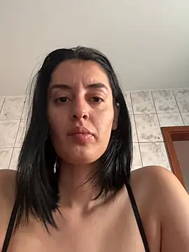 Snapshot of Catmila94 chatting on 02/04/26, 03:51 Catmila94 online show from 02/04/26, 03:51