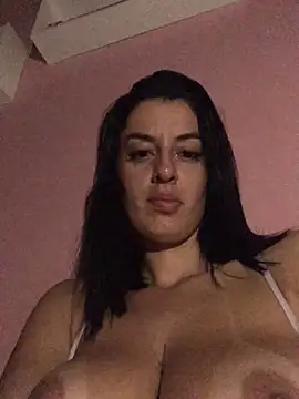 Snapshot of Catmila94 chatting on 04/23/26, 04:57 Catmila94 online show from 04/23/26, 04:57