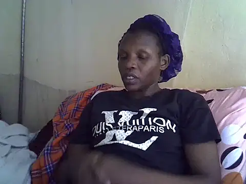 Sweet serah online show from 02/05/26, 06:01