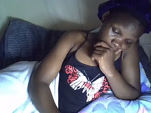 Snapshot of Sweet_serah chatting on 04/23/26, 05:52 Sweet serah online show from 04/23/26, 05:52