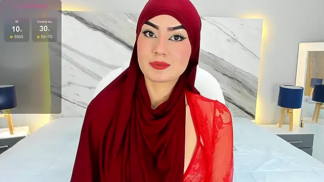 Snapshot of fatimarab chatting on 12/10/24, 07:43 fatimarab online show from 12/10/24, 07:43