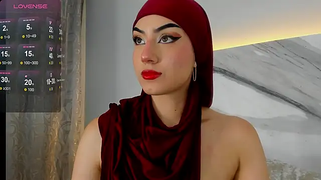 Snapshot of fatimarab chatting on 02/27/25, 11:04 fatimarab online show from 02/27/25, 11:04