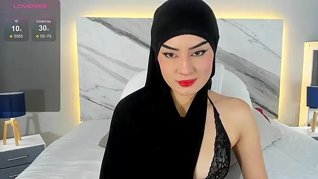 Snapshot of fatimarab chatting on 03/11/25, 07:58 fatimarab online show from 03/11/25, 07:58