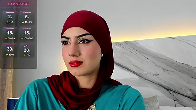 Snapshot of fatimarab chatting on 03/13/25, 10:43 fatimarab online show from 03/13/25, 10:43