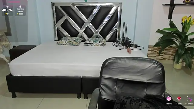 EroticAzir online show from 11/11/25, 03:17