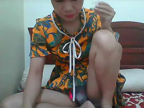 Snapshot of Dumani99 chatting on 11/13/25, 01:04 Dumani99 online show from 11/13/25, 01:04