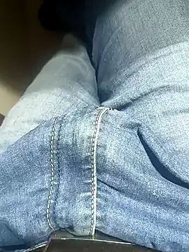 Snapshot of franko1987 chatting on 01/08/25, 07:13 franko1987 online show from 01/08/25, 07:13