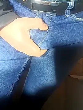 Snapshot of franko1987 chatting on 01/26/25, 06:38 franko1987 online show from 01/26/25, 06:38