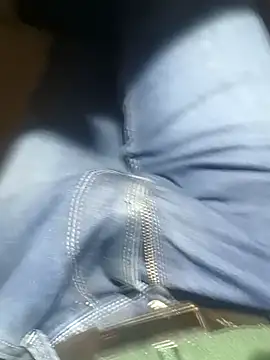 Snapshot of franko1987 chatting on 02/06/25, 05:46 franko1987 online show from 02/06/25, 05:46