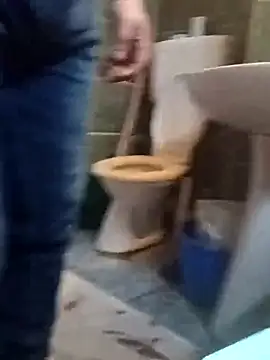 Snapshot of franko1987 chatting on 03/01/25, 10:45 franko1987 online show from 03/01/25, 10:45