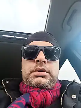 Snapshot of franko1987 chatting on 03/14/25, 07:48 franko1987 online show from 03/14/25, 07:48