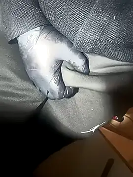 Snapshot of franko1987 chatting on 03/15/25, 05:41 franko1987 online show from 03/15/25, 05:41