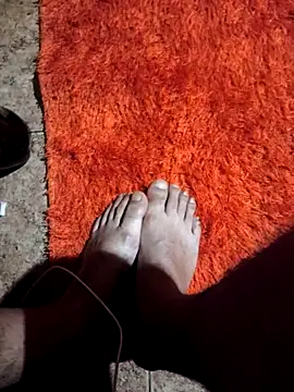 Snapshot of franko1987 chatting on 09/12/25, 02:33 franko1987 online show from 09/12/25, 02:33