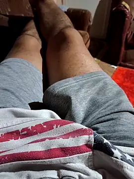 Snapshot of franko1987 chatting on 09/13/25, 02:33 franko1987 online show from 09/13/25, 02:33