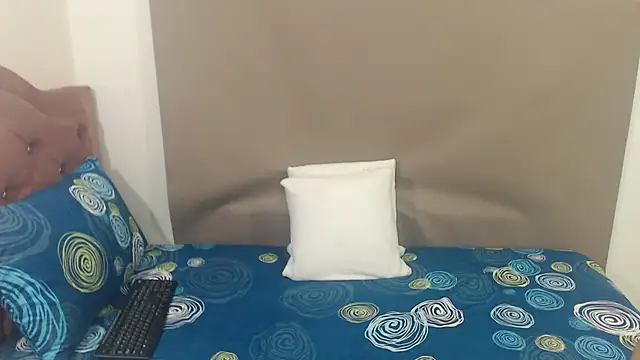 kimberlyjamexxx online show from 02/25/26, 04:11