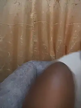 Snapshot of Savage_baby chatting on 12/10/24, 03:52 Savage baby online show from 12/10/24, 03:52