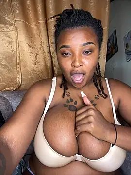 Snapshot of Savage_baby chatting on 12/11/24, 05:26 Savage baby online show from 12/11/24, 05:26