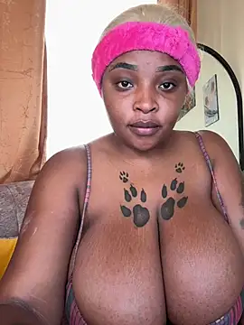 Snapshot of Savage_baby chatting on 03/12/25, 07:46 Savage baby online show from 03/12/25, 07:46