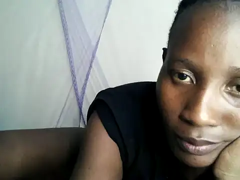 Snapshot of juiccypussy chatting on 04/18/26, 05:39 juiccypussy online show from 04/18/26, 05:39