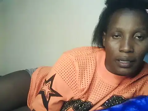 Snapshot of juiccypussy chatting on 06/27/26, 04:34 juiccypussy online show from 06/27/26, 04:34