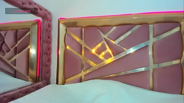 Snapshot of Britanymooree chatting on 04/08/26, 08:09 Britanymooree online show from 04/08/26, 08:09