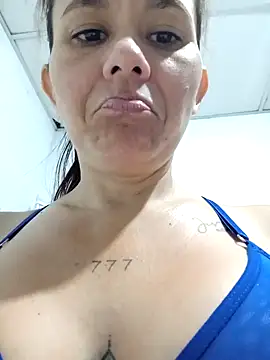 Magica lorena online show from 02/21/25, 12:17