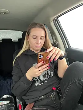 OlgaBuzzz online show from 12/22/25, 06:32