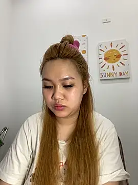 Odette68 online show from 02/15/26, 07:51