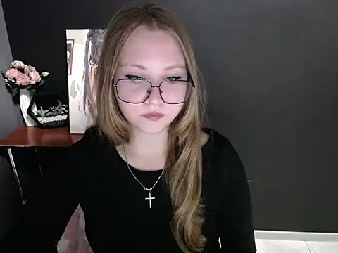 lady minx online show from 10/07/25, 06:32