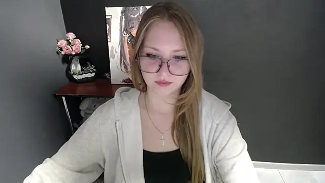 lady minx online show from 10/20/25, 06:36