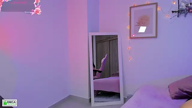 Veronica isaza   online show from 12/22/25, 12:24