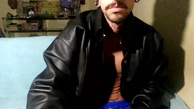 Snapshot of sellvageria chatting on 11/18/25, 10:47 sellvageria online show from 11/18/25, 10:47