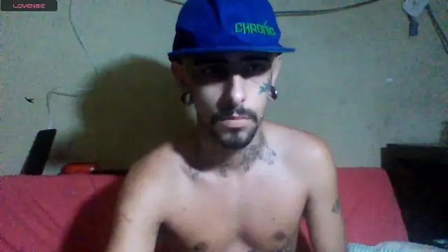 Snapshot of sellvageria chatting on 04/19/26, 01:21 sellvageria online show from 04/19/26, 01:21