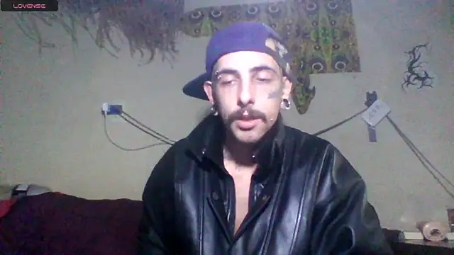 Snapshot of sellvageria chatting on 07/12/26, 08:22 sellvageria online show from 07/12/26, 08:22