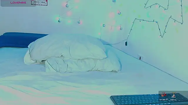 Snapshot of arnold_laurent_ chatting on 12/19/24, 05:29 arnold laurent online show from 12/19/24, 05:29