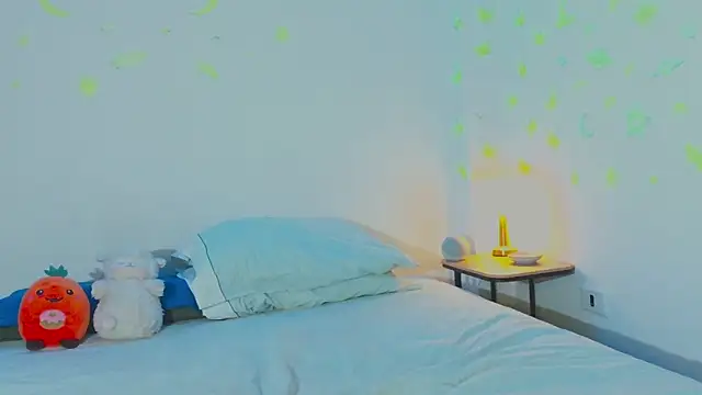 Snapshot of arnold_laurent_ chatting on 02/09/25, 11:57 arnold laurent online show from 02/09/25, 11:57