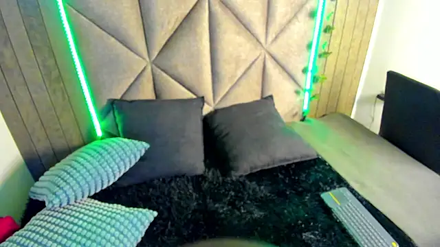 AbbyWathson online show from 03/24/26, 11:48