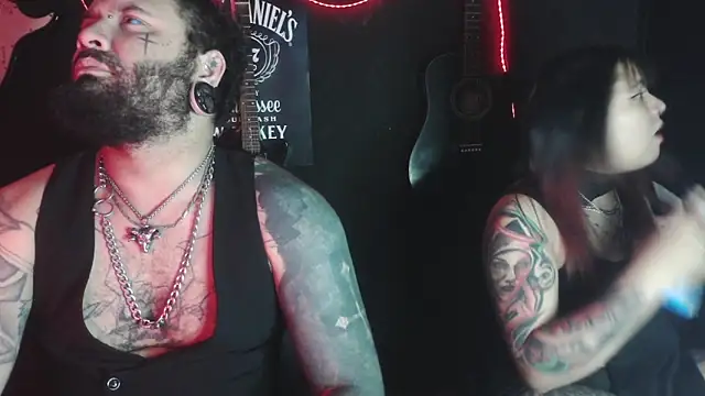 Snapshot of darkclothes chatting on 09/25/25, 02:59 darkclothes online show from 09/25/25, 02:59