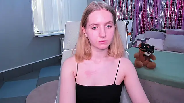 MadelineS69 online show from 01/28/25, 08:25