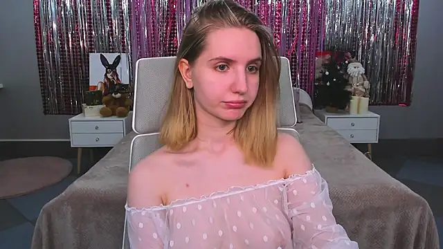 MadelineS69 online show from 02/07/25, 02:40