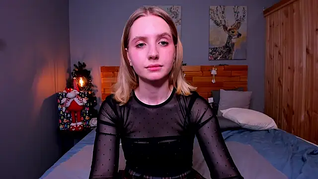 MadelineS69 online show from 02/10/25, 05:58