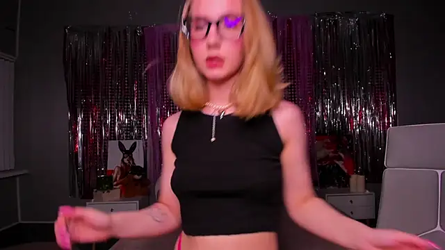 MadelineS69 online show from 03/04/25, 01:23