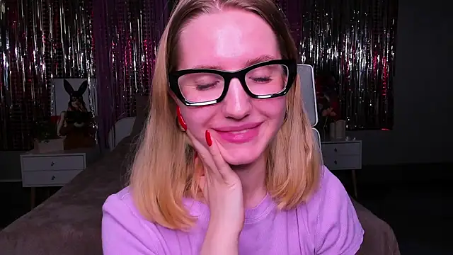 MadelineS69 online show from 03/23/25, 03:21