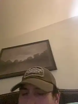 Snapshot of carlos_carlos7 chatting on 11/11/25, 10:48 carlos carlos7 online show from 11/11/25, 10:48